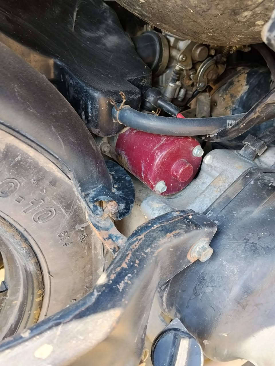 سلام عليكم اخون مكلف بل نشر دراجه ماكس للبيع مكاني بغداد النهروان او جسر ديالى دراجه بيها ناقص بس شغاله علا كل عيب تجي تشوفها لا تقيمها بل تلفون رقم ***********
