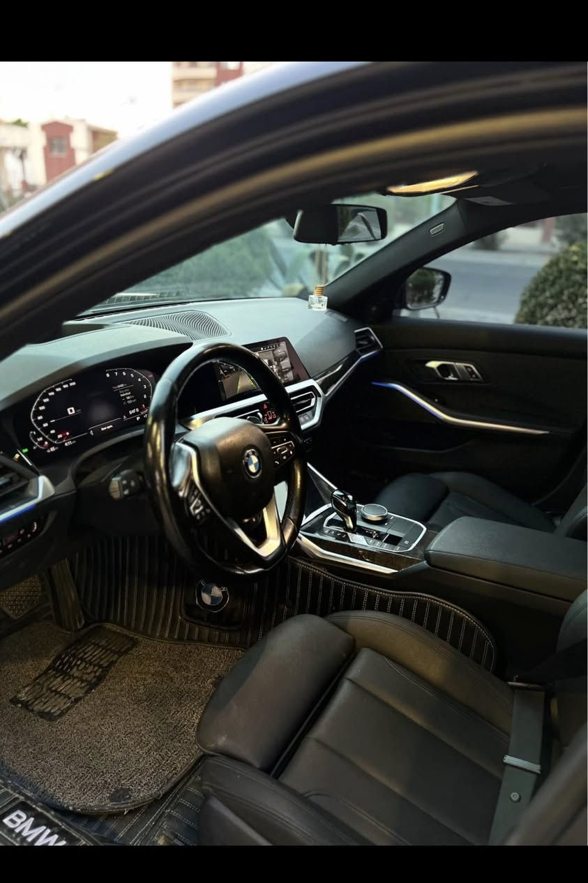 ‏BMW 330i (luxury line)
فول 1/1

‎موديل 2021

ماشية//70 الف ميل

محرك// ٤ سلندر ٢٠ توين باور توربو

لون سيارة// اسود

❌ملاحظة// 1 قطع صبغ ( بونت و شبر بصیط جاملخ سایق )(وجمالغ ايمن مبدل بلاد شركه نفس الكود يقره )

❌ارباك سترن وبردة طاك و راجع سيستم بلادي

❌ سيارة صفر مسج كفالة  كلشي من گير و محرك و كهرابائيات

📍مكان سيارة:كركوك /تكريت  

رقم تلیفون:***********

💰سعر 225ورقة و بي مجال بسيط للشراي

مواصفات ⬇️

داتاشو

خمسة کامیرات

اوتو ستارت ستوپ 

وایرلیس جارج 

كيج الكتروني M330

سلايد

رادار ٣٦٠ درجة

سيستم صوت سماعات Harman/Kardon

دشبول  و بيبان Ambid Light

‎حساسات  امامي و خلفي

بريك كهربائي 

وضعية قيادة (Ecopro-Comfort-Sport)
