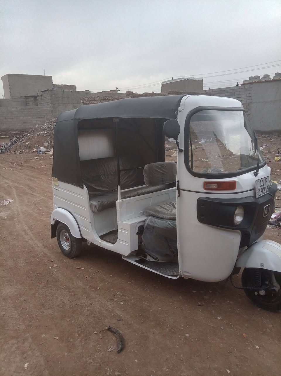 سلام عليكم عندي تيك توك موديل 20 عنوانها بوب الشام سعرها ٦٨٠٠للاستفسار الاتصال على الرقم***********
