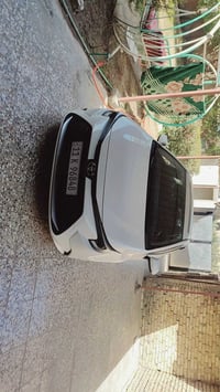 كورلا للبيع ٢٠٢٥ ماشيه ١١الف مكفولة السعر ١٤٨ وبيه مجال للاتصال ٠٧٧٠٤٥...