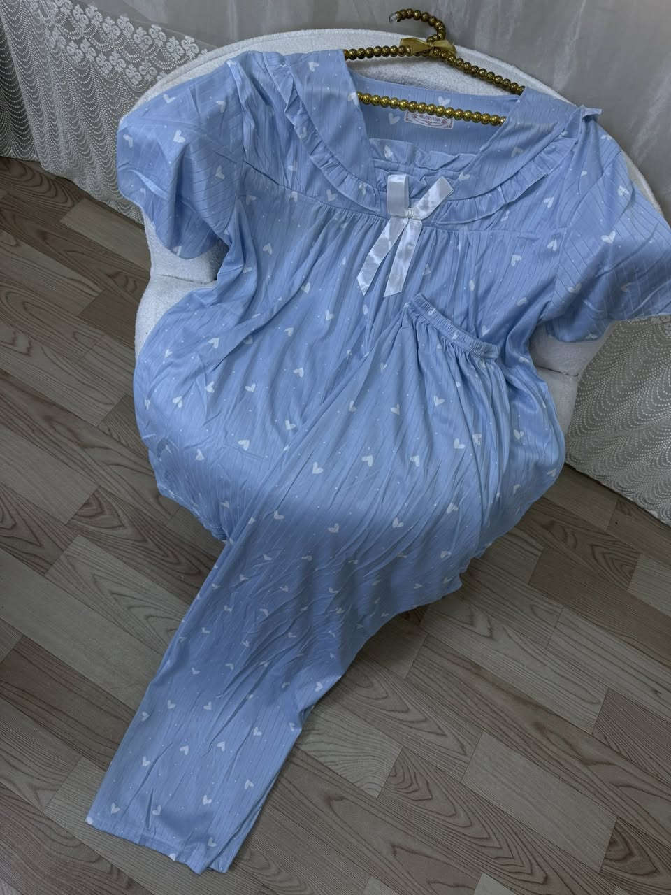 توفرت تراكات صيفيه تجنن بنات ومتوفر كل القياسات 
توصيل داخل الكوت والمحافظات


**إذا كنت صاحب هذا الإعلان وتريد حذفه لأي سبب، رجاءا أرسل رسالة إلى الدعم الفني**