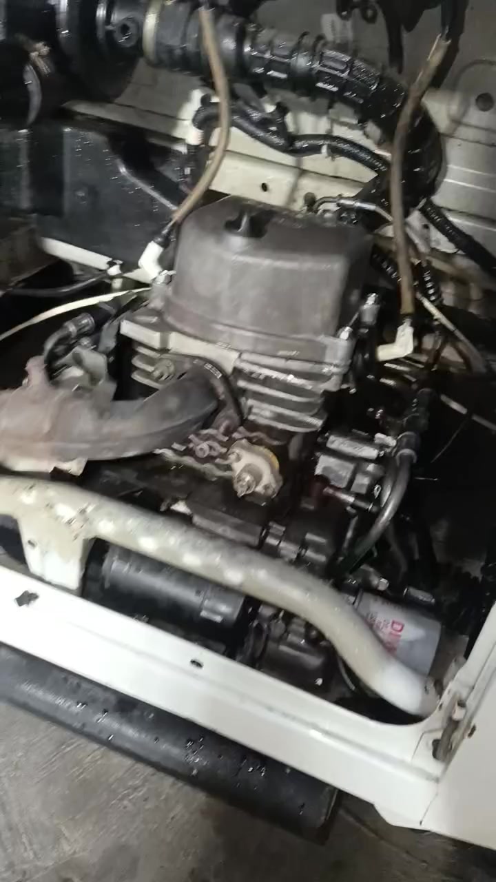 سلام عليكم شباب تكتك البيع ٢١ رقم وسنويه بسمي تكتك ما نقصهة شي تجي وشوف بعينك ومثل م  واضح بلفديو اسعر ٦ وبيهة مجال لطيبين  متواجد وتساب ***********
