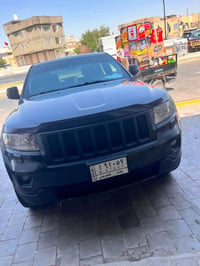 جراند شيروكي لاريدو • ٢٠١١ • رقم بغداد