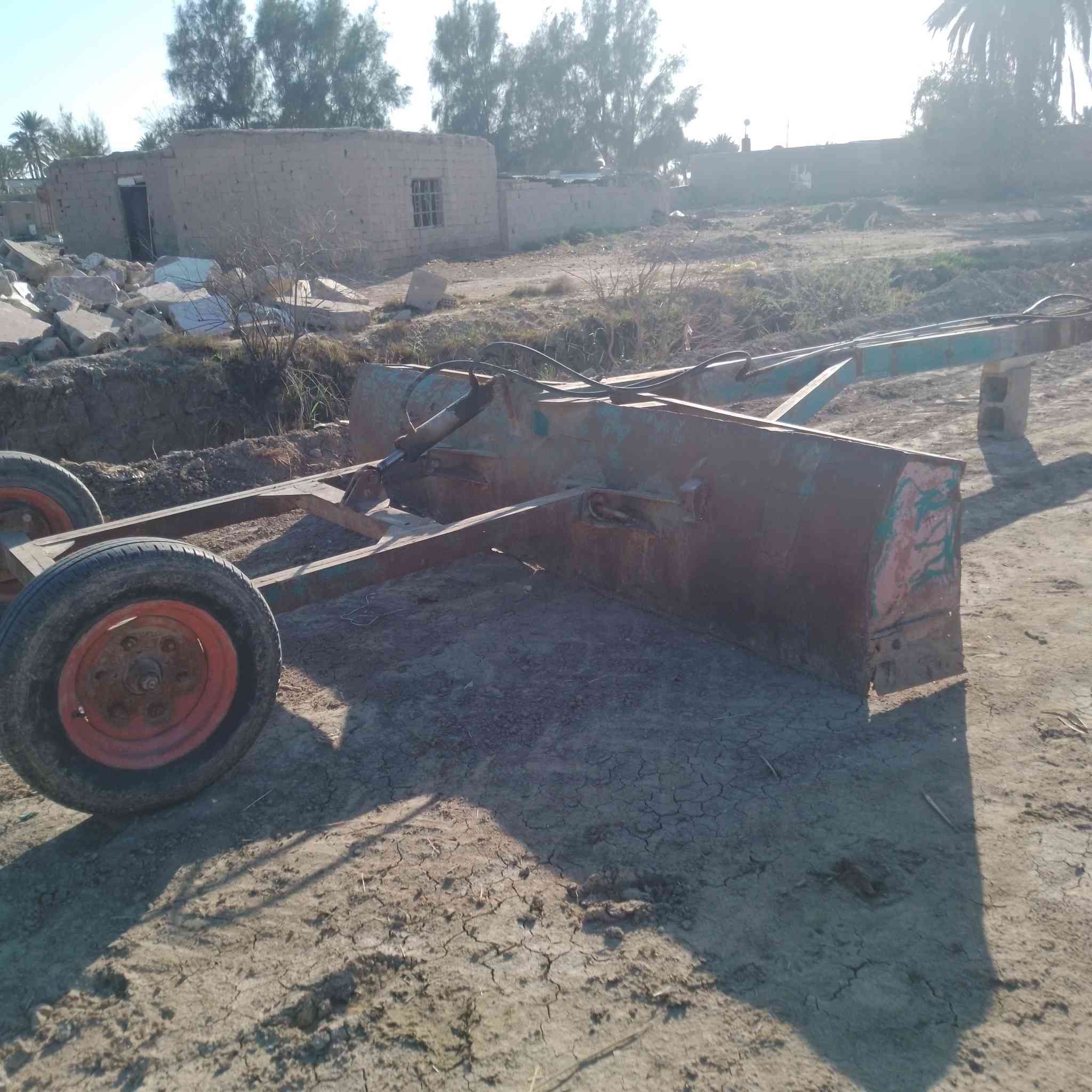 للبيع مكينه رينو مع الآليات للتواصل اتصل***********
