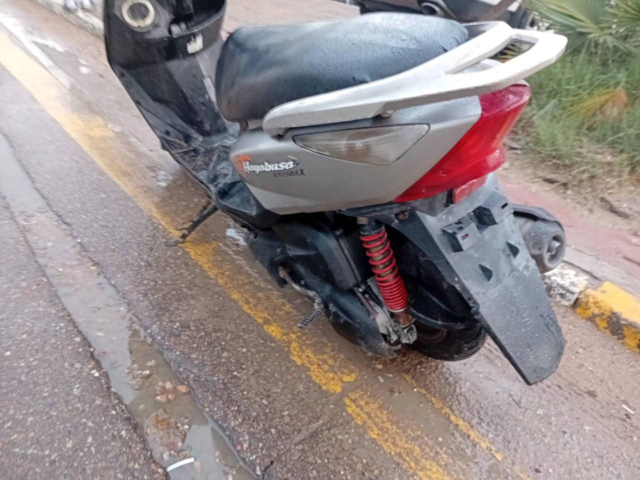 سلام عليكم ماكس ثعلب دراجة حلوة محرك حلو كهربائيات كلها شغالة بيها نقص بس الاستاند التعليك السعر 350وبيها مجال مكاني الكاضمية للاستفسار...***********
