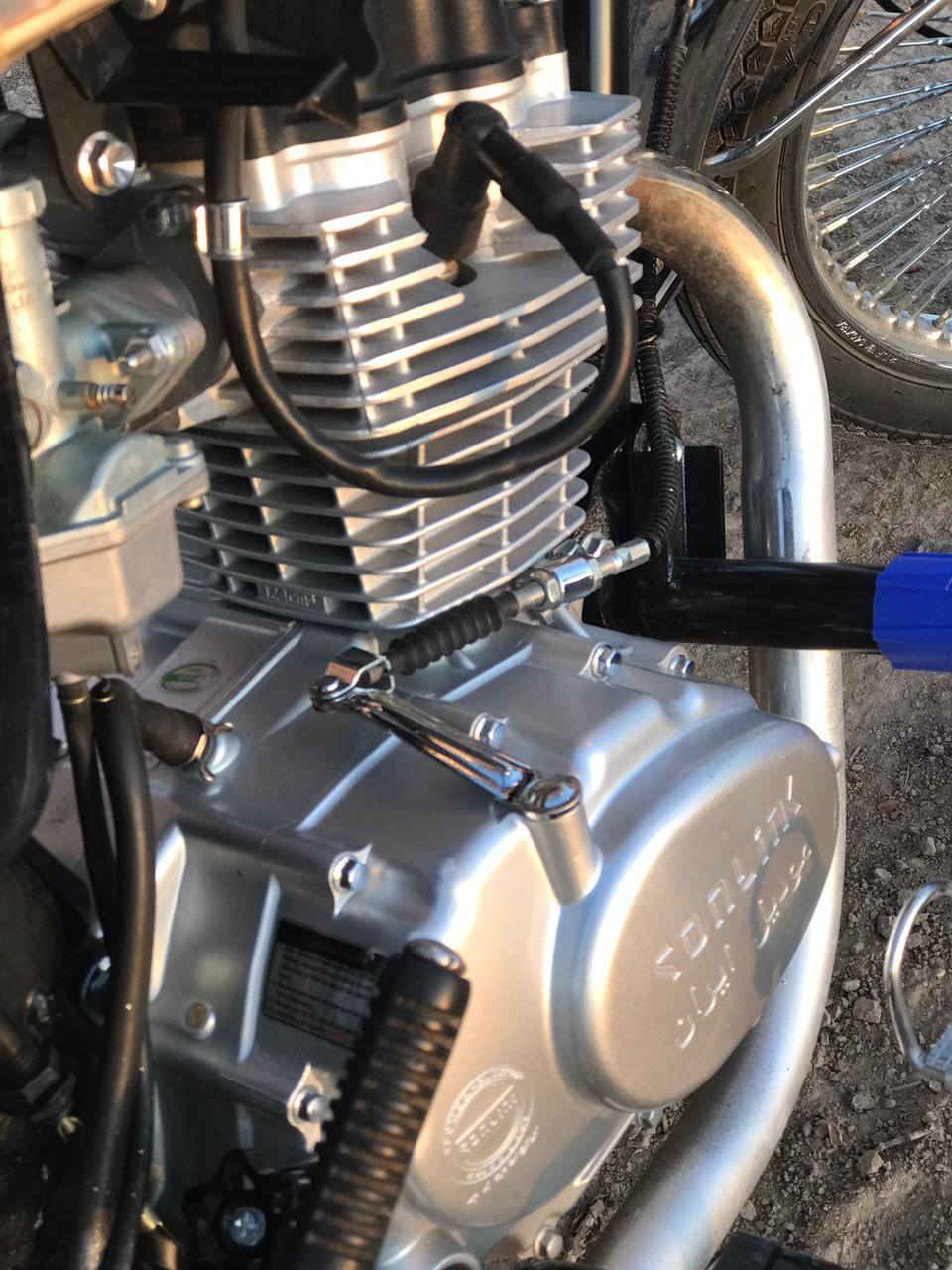 تايگر للبيع
السلام عليكم تايگر موديل 25للبيع
5نمر مكفوله كفاله عامه شرط
كهربائيات كلها شغاله ما عدا الشاشه 
مشتغله بس بيها نقص ارقام كيج بانزين يشتغل
شرط الموطور نضيف كدام العين
السعر 750 وبي مجال
يرهم مراوس حسب القناعة
العنوان بيجي المزرعه
هـ/***********
