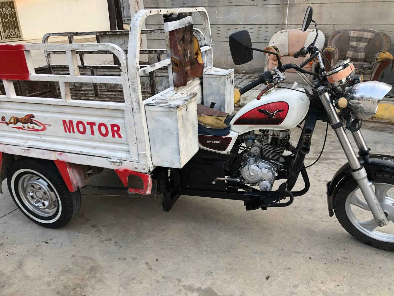 السلام عليكم بيع ستوته موديل 2016  الصور كدامكم السعر 700  بيها مجال الرقم ***********1
