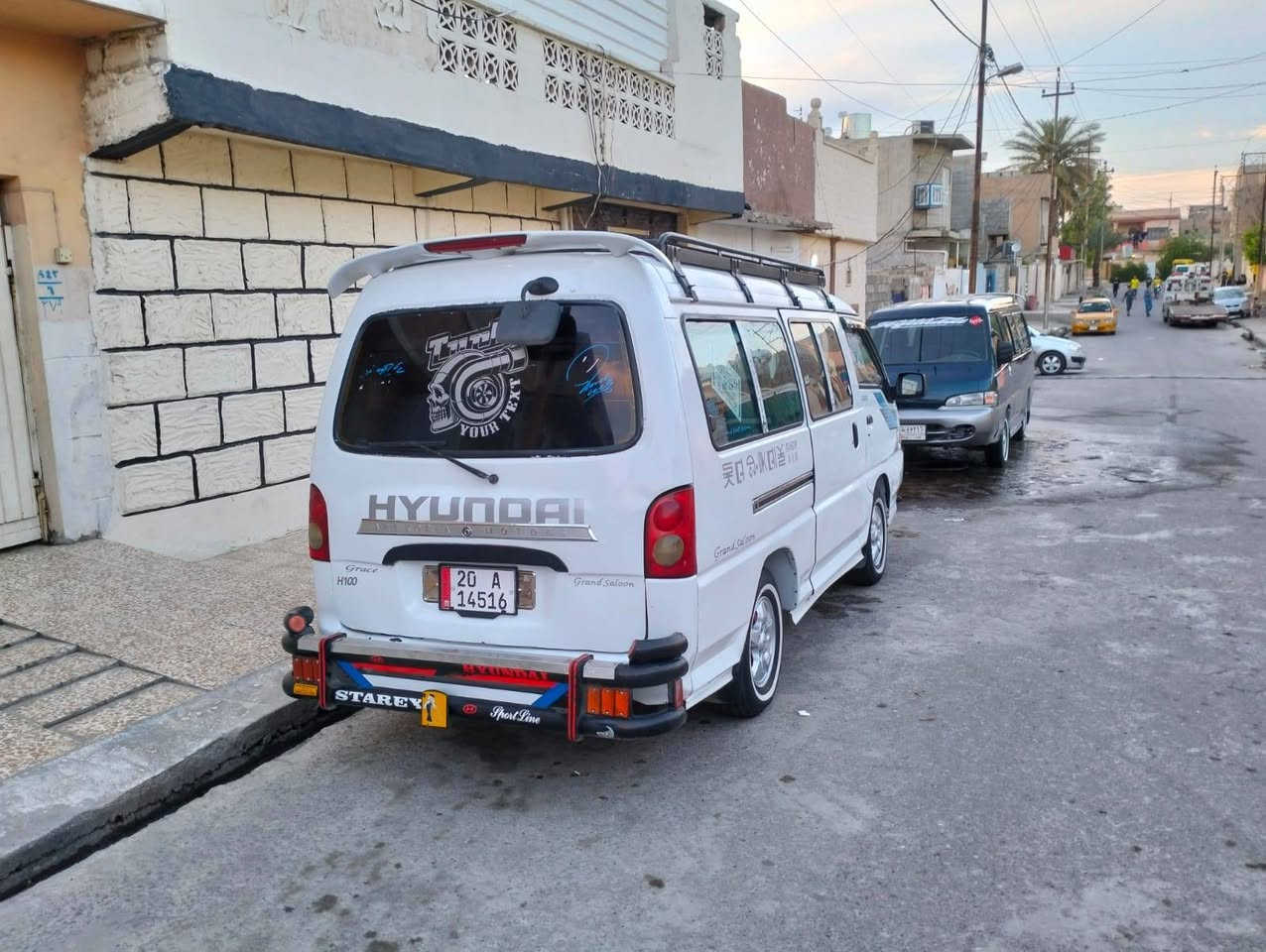 سلام عليكم هونداي لبيع موديل 97 سنويه31هيئه  صفر مرور صفر   بسمي مكينه 3000سوبر مصبوغه جماليه ***********
