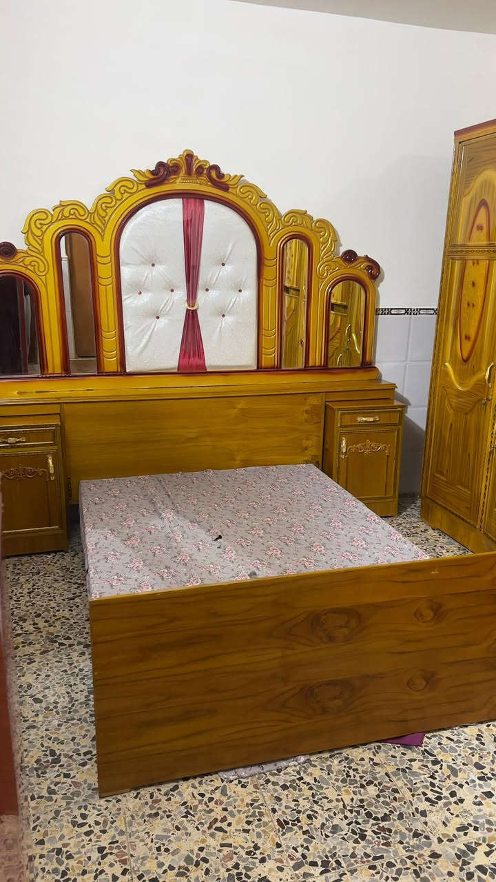 650 غرفة أخت الجديدة خمس بوب ملحق زاوية كنتوريه ظهر جرجوبه مكاني بغداد الشعب حي البساتين  وعندي توصيل للاستفسار ع ***********
