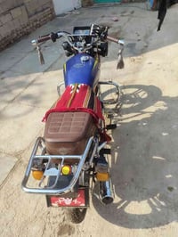 سيفان موديل 24كفاله عامه ضخامه فول جاهزه من كلشي الشراي يتقدم دراجه مف...