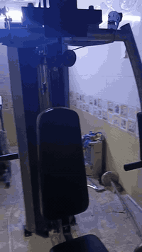 السلام عليكم الجهاز الايطالي الابيض سعرة ١٥٠ قفل والمشي والاسود سعرة ١٥٠ قفل والمولت جم ب ٣٠٠ وبي مجال مكاني بغداد مدينة الصدر وهذا رقمي ***********
