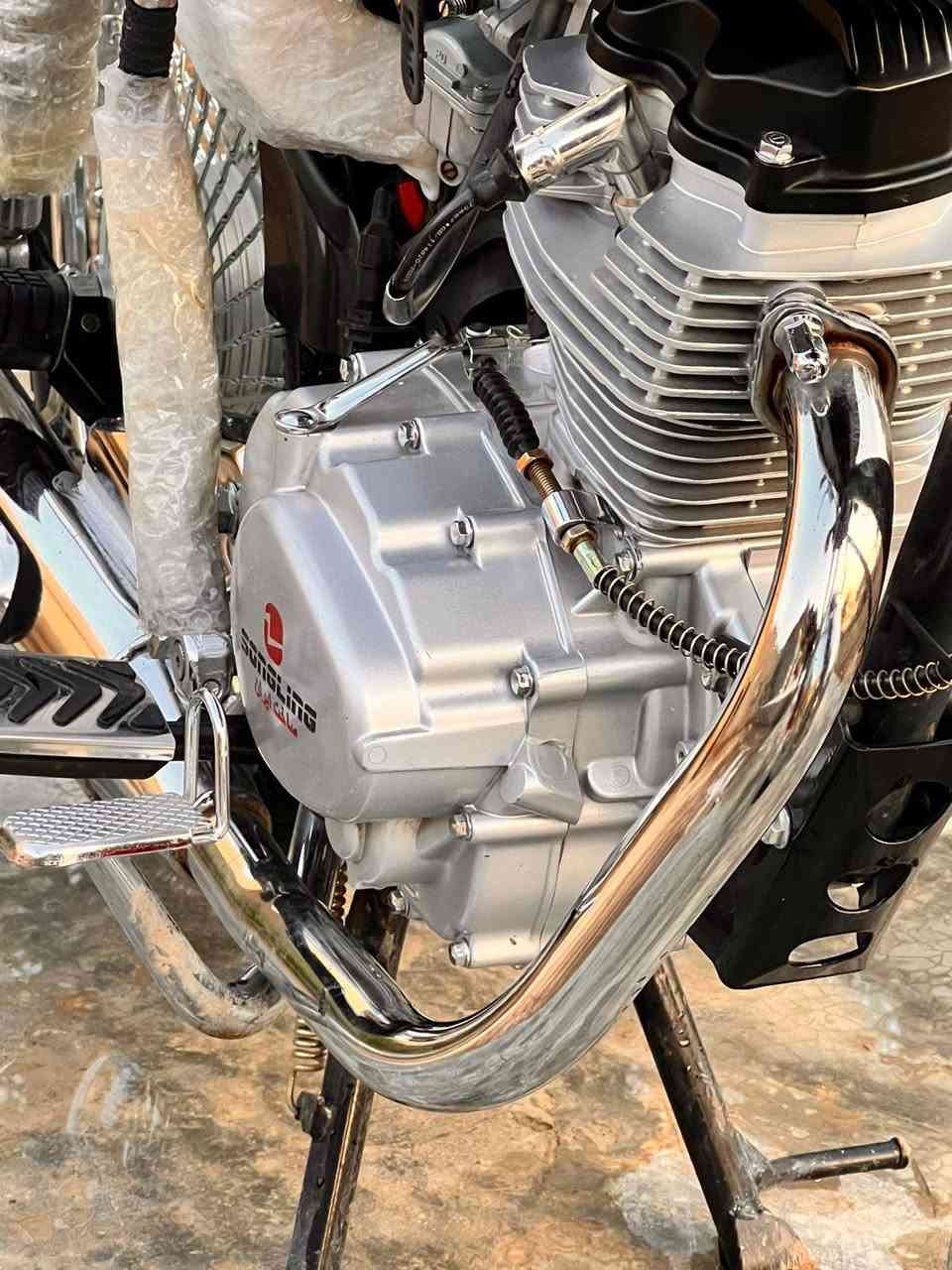 لسلام عليكم دراجه لبيع دراجه مكفوله خير من لله  مكفوله من لتاير لتاير مكان واسط زبيديه شراي اتصل ***********
