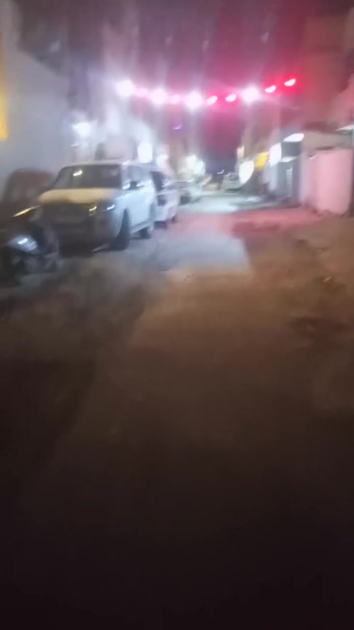 متاح مشتمل ٥٠متر ثلاث طوابق ثلاث غرف نوم كامل خدمات ماء كهرباء مجاري تبليط مكان سويب ارض حجي عماد العامري زراعي سند ١١٧مشمول بالتطويب اعيد نشر سبب الوعود الكاذبة سعر ٥٣بي مجال إتصال *********** واتساب
