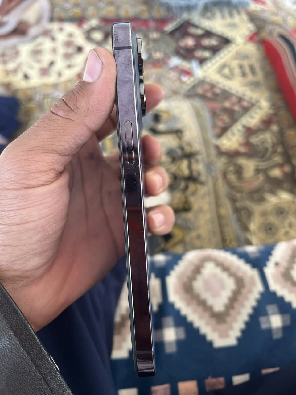 السلام عليكم ايفون14برو ماكس دبل سيم كارت  ذاكره256.  بطاريه84 مبدل فقط ضهر سعر800وبي مجال مكان بابل الحمزه الغربي ***********
*********** واتساب بي هاذ
