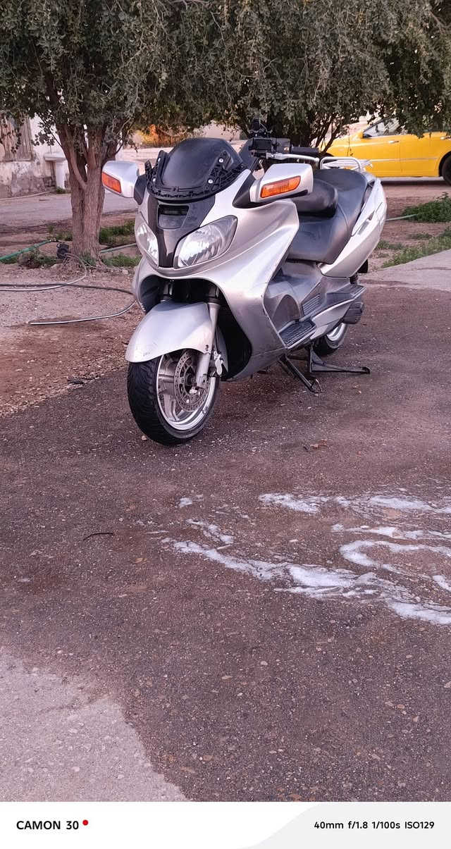 سلام عليكم شباب سكاي وايف 650 درجة كير مكينه كفاله درجة جاهزه كله شغاله سعر واحد 750 وبيه مجال الستفسار عل رقم ‏‪***********‬‏ بيع أو مراوس
