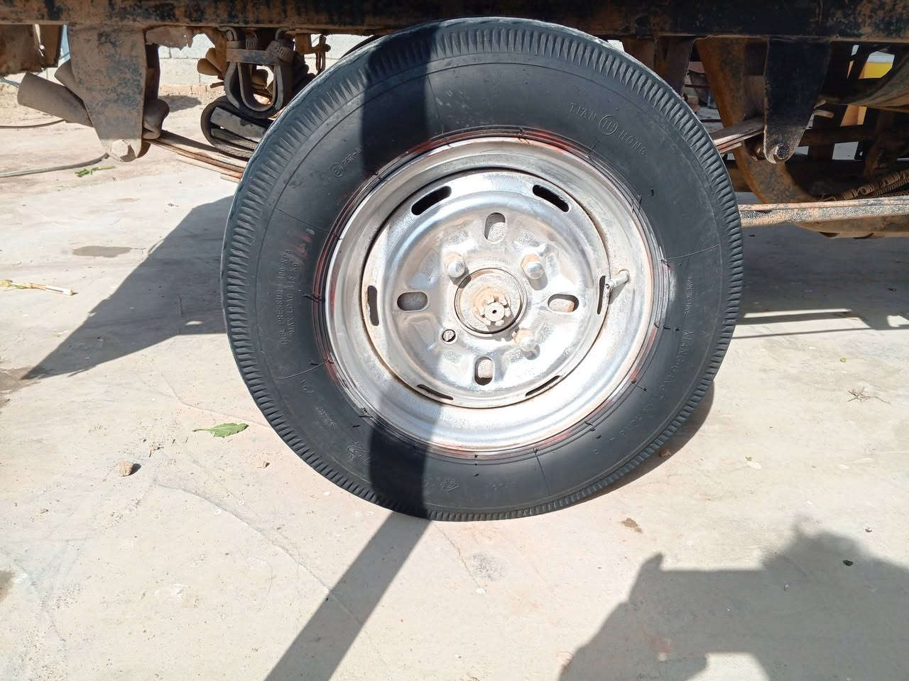 يا الله ستوته اوراق 14 اصوليه نقص وصل الزغيرون مايهم هوه بس للمعلومه فقط نضيفه مكينه 24 مفتوحه ناعمه ماتنسمع سلف اشاير لايت تخم تاير دبلات توني شادهن. ستوته شرط الف ماتخسر عليها. مكاني دوايه الشراي يراسلني وبخدمته السعر 1150 مليون وميه وخمسين


**إذا كنت صاحب هذا الإعلان وتريد حذفه لأي سبب، رجاءا أرسل رسالة إلى الدعم الفني**