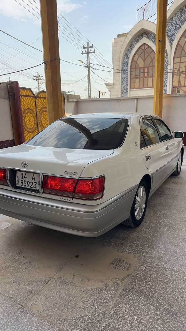 آلُـۜسـۨۚ(✋)ــِۖلُأمٌ ؏ـليۜـ(💜)ـكـۜم 
جنون ملكه للبيع 
موديل 2001
رقم بصره تسجيل قرار 48 تحويل ثاني يوم
السعر 160 $ وبيه مجال   
3 دكم  كرستال
ستيرن كهربائي 
شاصي 175 دي فور الجبير 
كشنات كهربائيه 
برده كهربائيه    
ويل 16 نجمه 
جنجر + اواكس بلوتوث 
سياره كلش جديده وحلوه جاهزه من كلشي مابيه نقص
حداده جديده
تخم تاير 
مكفوله من الضربه والصبغ والتبديل والكص
مكان السياره البصره المدينه
السعر 160 $ وبيه مجال 
‏‭
***********
‏***********‬ ‭
