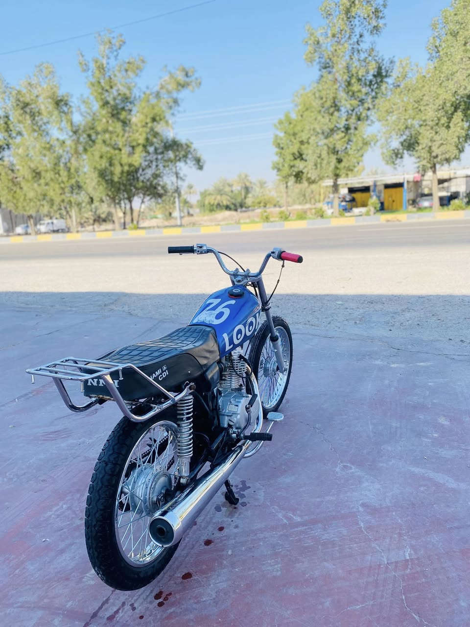 سلام عليكم دراجه البيع موديل 25 كله من عده شاصي 19 وراق سكنر دراجه خير منالله ما مفتوحه مكان بابل قرب صيطرت الآثار مقابل كوين بارق هاذه رقمي بي واتساب ***********
