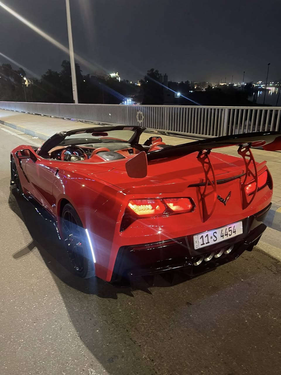 السلام عليكم 
للبيع كورفت C7 Z51
او مراوس مع جارجر 
موديل 14 ماشيه 47 كيلو 
فول مواصفات
السعر 28،500
هاتف 
***********
***********
***********
