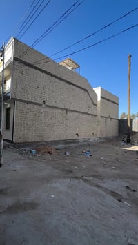 الروضتين • ٤٠٠م • قابل تقسيم