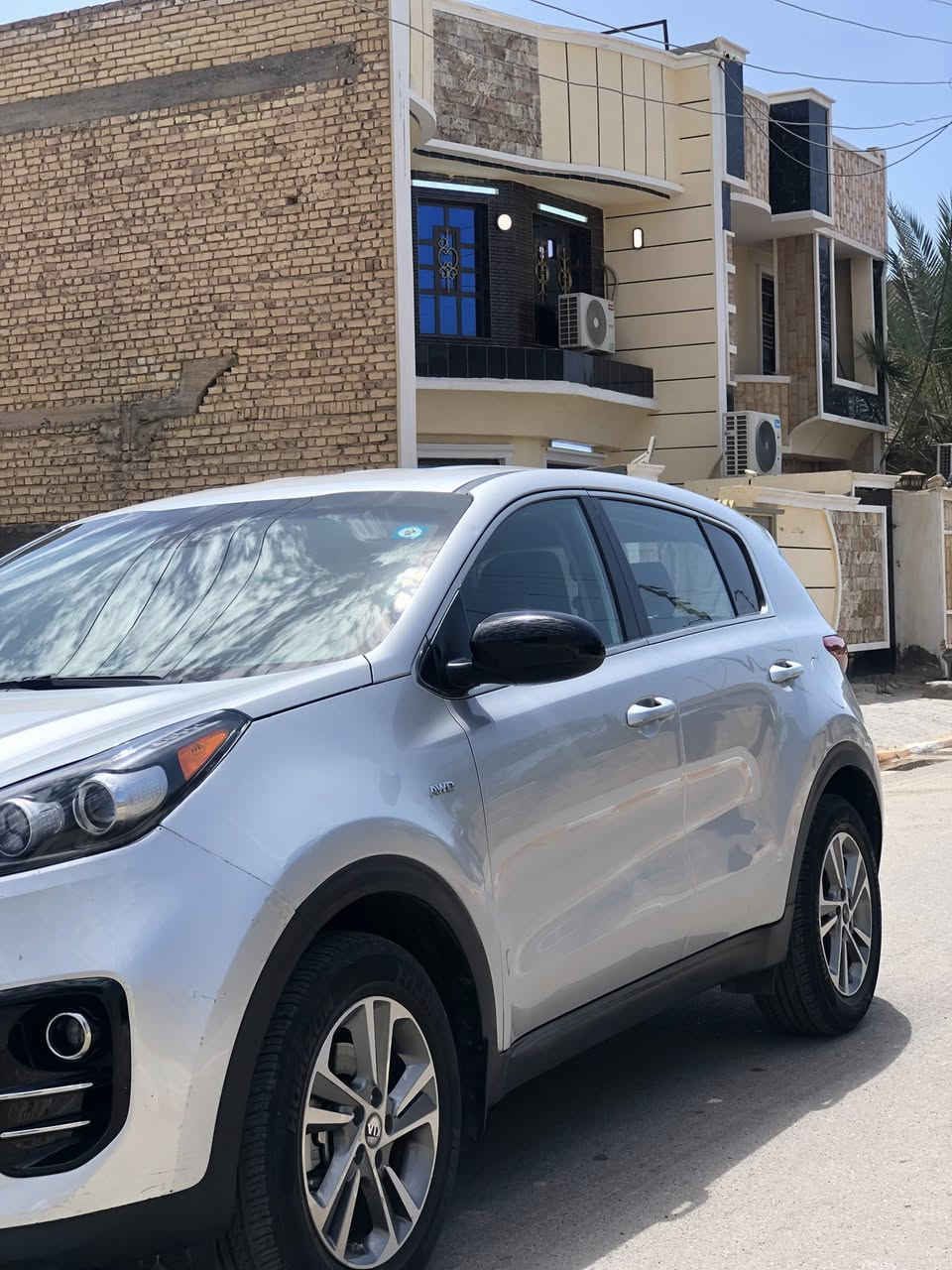 السلام عليكم 
سياره للبيع كيه سبورتج موديل 2019
رقم بغداد وارد أمريكي 
ضررها جاملغ فقط  
العنوان المشاهده طارميه 
رقم الهاتف *********** 
   *********** أبو علي
