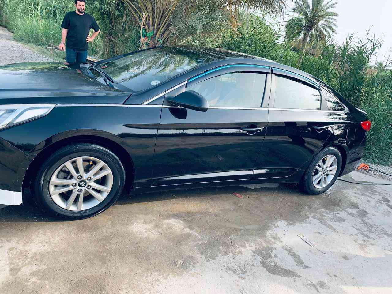 سلام عليكم أما بعد سوناتا موديل 2017 اربيل رقم  دولي محرك جي دي اي 2400 .بيها قطعتين بنيت وجاملغ أمامي. سياره كفاله كير محرك تبريد شغال وي السويج . تحويل مباشر  تريد وكاله هم عادي 
السعر 115 بيها مجال مكاني بابل قرب معمل سكر الاتحاد للاستفتار اكثر 
***********
