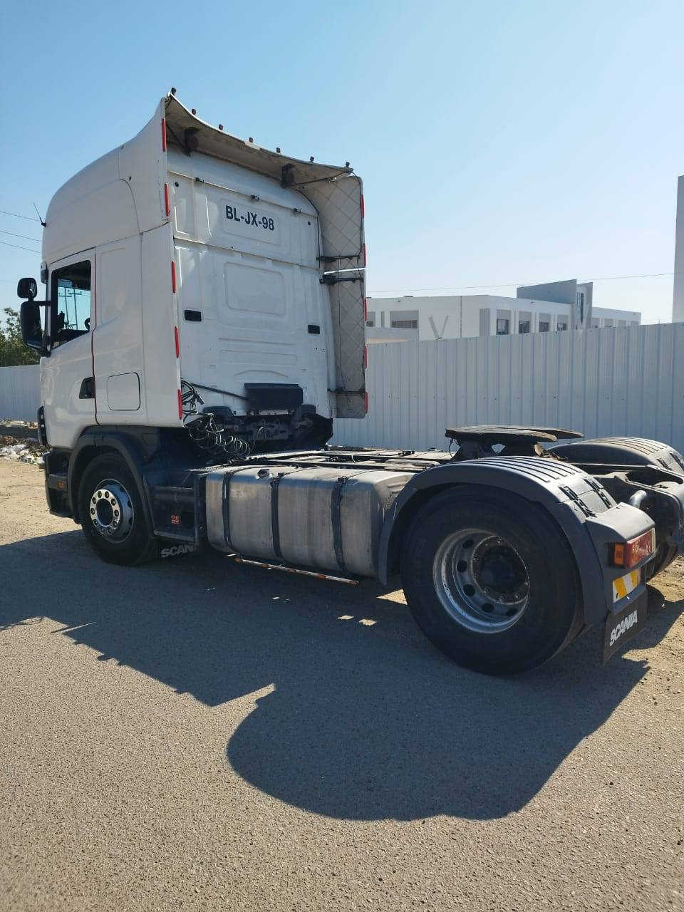 السلام عليكم للبيع سكانيه2002 انجكتر خطين تخم تاير رقم بغداد انكليزي  باسمي  شاصي مبطن مكفوله لافطر ولاكسر مكينه بيها تبخير السعر 150وبيها مجال للإستفسار  ***********
