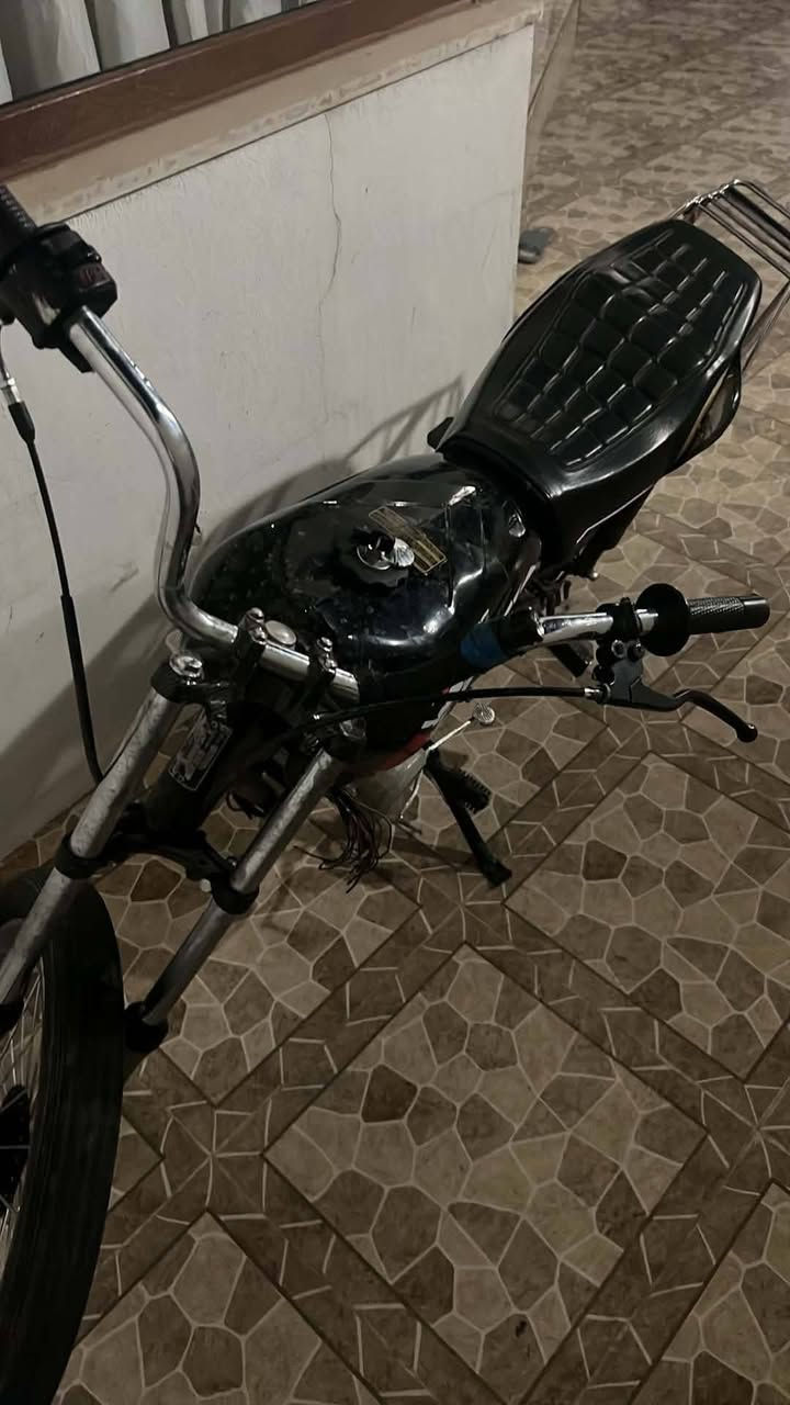 سلام علیکم دراجە نامه برو موديل 20اي عيب مبيه لا صرف لا بخار رايده 350بيه مجال ***********
