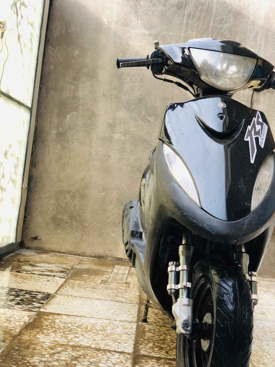 السلام عليكم شباب دراجة ماكس عدلة بوشه 55 شلعة ومعدل ومزودة مكينة بل جيس صالنصة FM دراجة خير من الله المكان بغداد العبيدي الاستفسار وتساب *********** السعر خاص
