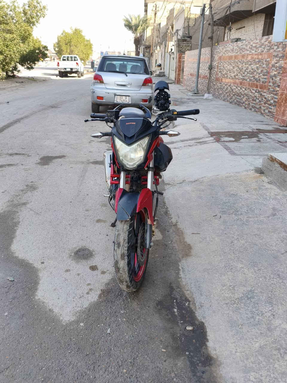 سلام عليكم
دراجه دايوان للبيع مكينه 200 مال لايتي 
رقم وسنويه الدراجه ماخذيها من عجله الخليج 2021
نقصها بس دشبول وصفحه زغيره 
مكاني بغداد البلديات 
***********
