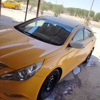 سوناته 11 وارد امريكي ضرر باب خلفي وجاهزه صبغه جديده مكان السياره رميث...