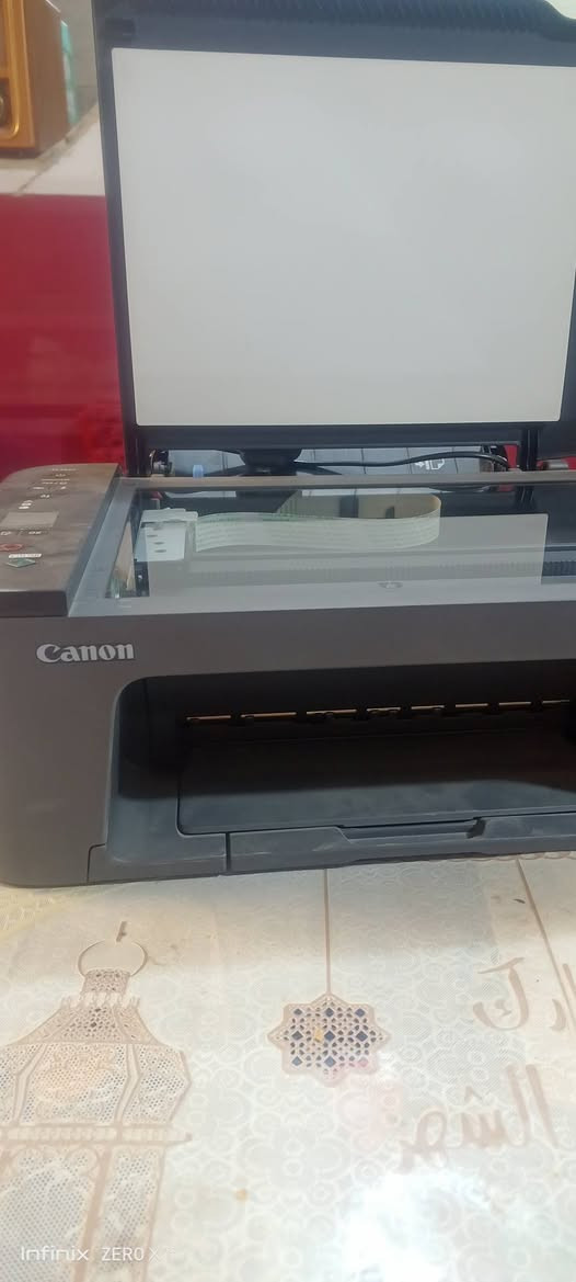طابعة كانون Ts3440 مكاني كربلاء
بيها خطأ P07 

فتحناها نظفنه كم اسفنجه ورجعناها 

صار كسر بالبوابة بس صلحناها بالصمغ ورجعت طبيعي 

بدون كاترج 

بدون كيبل


**إذا كنت صاحب هذا الإعلان وتريد حذفه لأي سبب، رجاءا أرسل رسالة إلى الدعم الفني**