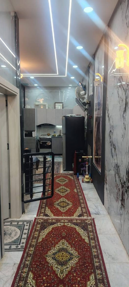 السلام عليكم بيت رهان حي الغدير 90م طابقين 3 غرف نوم
سعر الرهان 65 مليون 
للاستفسار ***********
