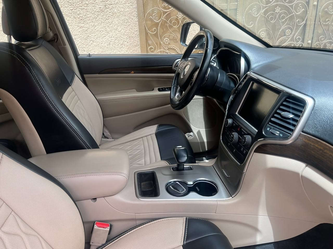 🚗 للبيع: جيب 2014
📍 مكان السيارة: بغداد

📞 للتواصل:***********

📊 المسافة المقطوع135

🛠️ المحرك: 6 سلندر – 3600cc

⚠️ أضرار السيارة:

• وارد أمريكي

 – قبق جنطة + جاملغ خلفي 

جاملغ ايسر 

• باقي اجزاء السيارة مكفولة 

• الشواصي واللغود سليمة

• صور الحادث مرفقة مع الصور

📌 تفاصيل إضافية:

• 

💰 

📞
