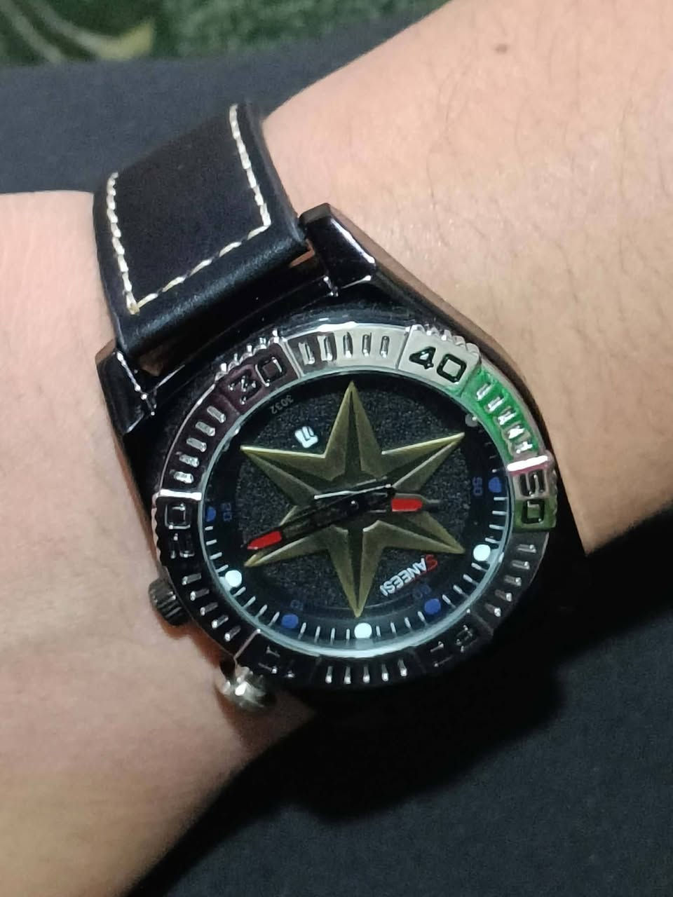 اثنينهن 10الف 👇
ساعه ثقيله الوزن اصليه تاريخ شهري مضبوطه بعد أجمل من الصوره ولسبحه المرجان الحبه الكبسولي ٣٣ حبه شراي خاص 
مكاني بغداد مدينة الصدر توصيل ماكو الي يريدهن يجي ياخذهن


**إذا كنت صاحب هذا الإعلان وتريد حذفه لأي سبب، رجاءا أرسل رسالة إلى الدعم الفني**