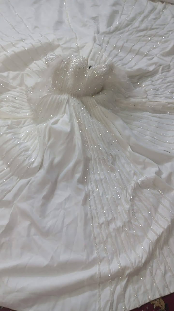 للبيع طرز يد ادفع السعر اذا اتفقى تشوف الخير تعال خاص


**إذا كنت صاحب هذا الإعلان وتريد حذفه لأي سبب، رجاءا أرسل رسالة إلى الدعم الفني**