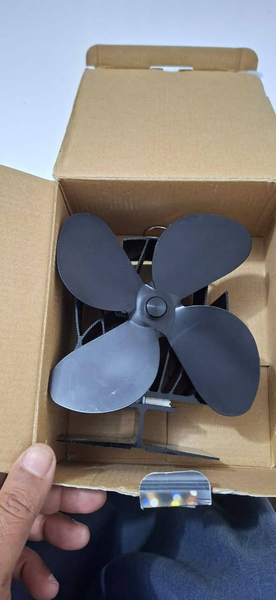 السلام عليكم اغراض للبيع كلمن وسعره الدرونات شغالات ويطيرن بس مااعرفلهن عل ١٥ الواحد
الاستف‎0783 207 7348سار
