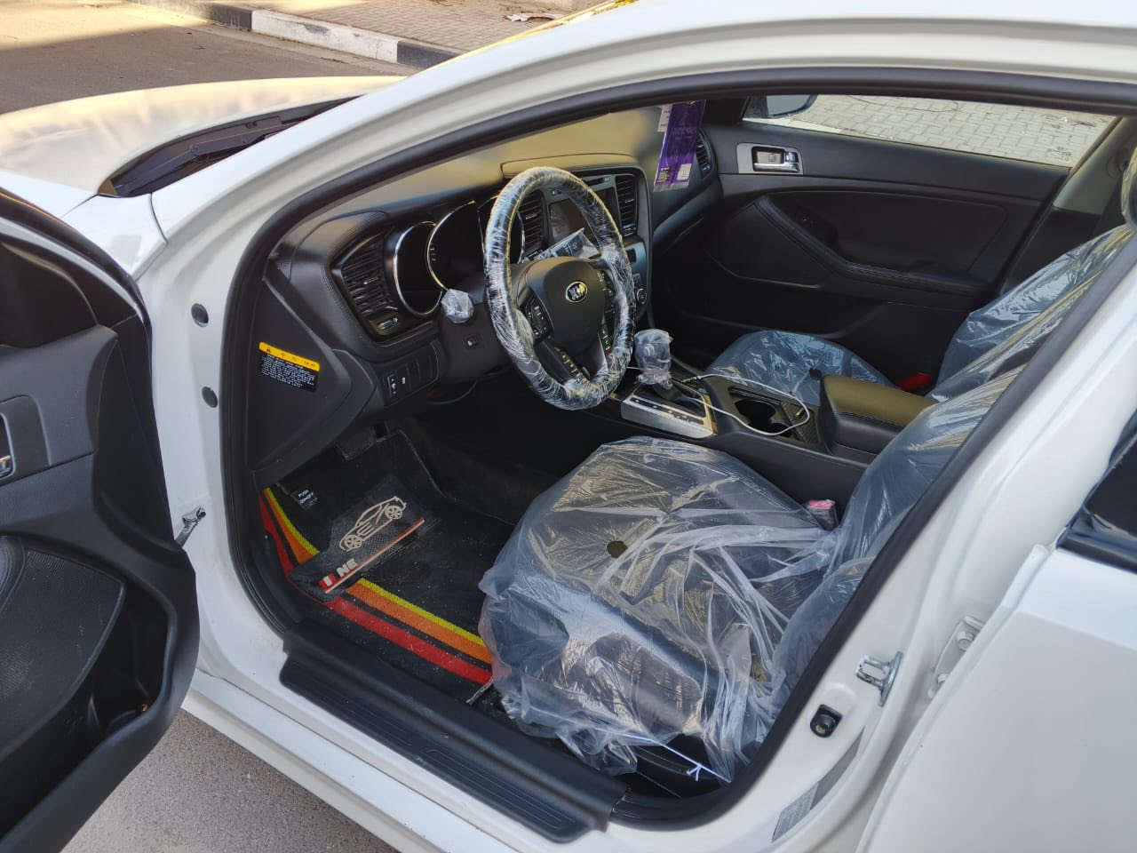 السلام عليكمK5 للبيع  مديل 2015 طك كارتون
لون ابيض   فووول للخير بصمه بيبان بصمه

 ماعده الفتحه ماكو 

كصتين  شغل باجات بانزين بانزين بانزين 

متومه شمالي   أرقام وسنويه  29

نضافه 100/100

مكينه كير اكسل كفاله

مكينه CvvL  2000 

مسجل دمام سماعات

كشن كهربائي +تدفئه

تبريد ثلج منضومه جديده 

نضافه كشر 100

نضافه داخل 100

حجر بيئة موجود بلادي

تخم تاير جديد ويل  17 

سعرها 63  وبيه مجال للطيبين 

سياره خير من الله الف ما ذب عليه

مكان سياره بصره 

 تصال او واتساب 
***********
