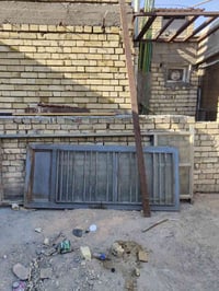 هللبيع سندويج قطعتين كل قطعه تقريبا 7ونص والباب ثكيل تفصال لارتفاع 280...
