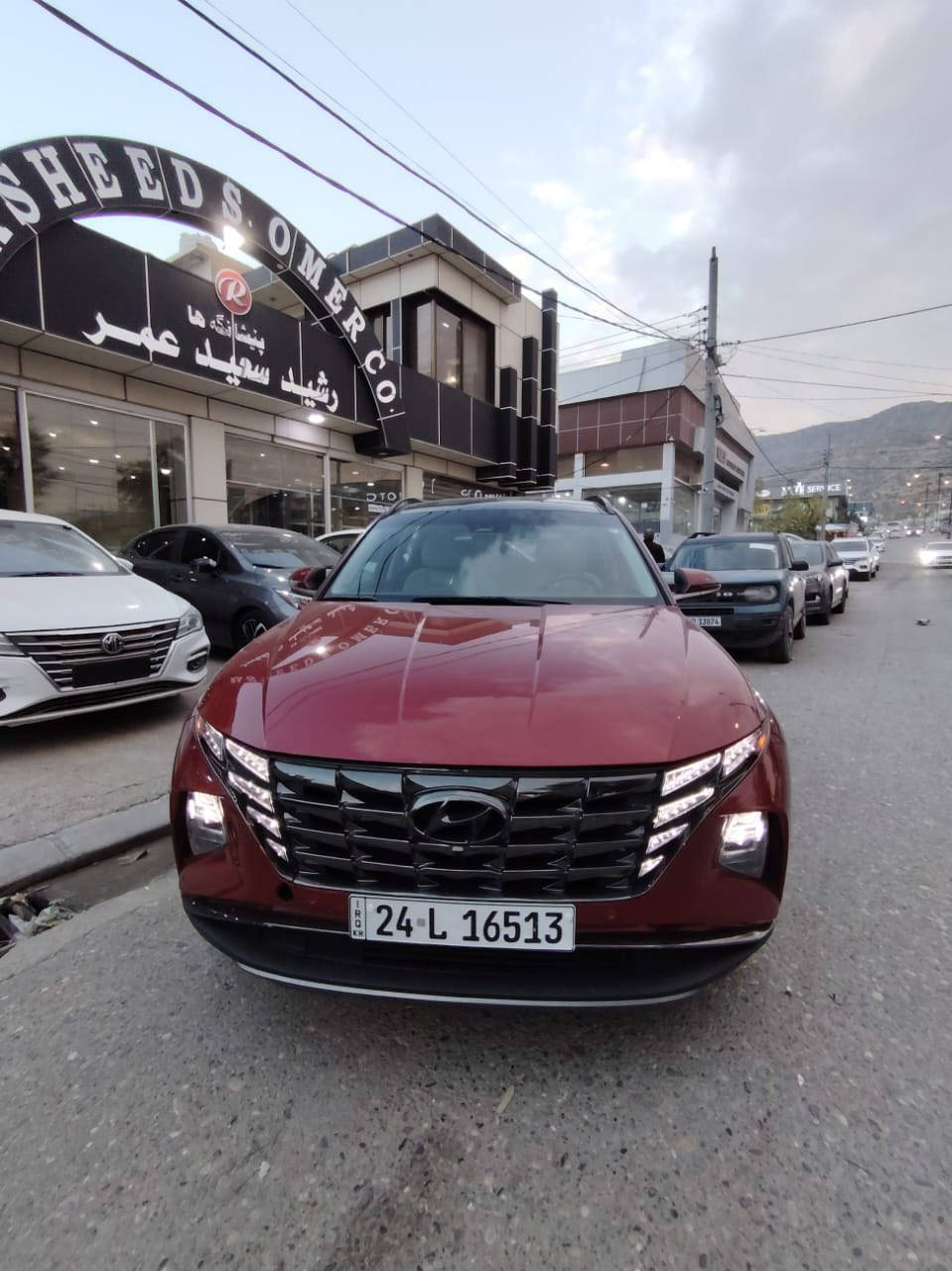 هوندا توكسون2022
لون ماروني
مواصفات فول فول  هايبريت

دبل اكسل
رادارات امامي وخلفي وجانبي
بانوراما
كشنات جلد كاهربائي
ضرر بابين و جملخ خلفي صبخ

عنوان دهوك ////معارض قديم 
معرض رشيد سعيد عمر  
سعر 158 ورقة وبيها مجال 
***********
كورك //واتساب
