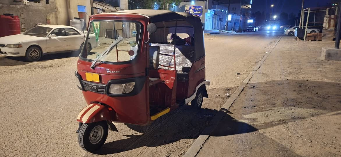 تكتك للبيع موديل 19 داخله ب 20
رقم  وسنويه 
بدي كفاله 
السعر 4500 وبيها مجال شي قليل 
العنوان الجمعيات شارع مستشفى ابن البيطار 
***********
