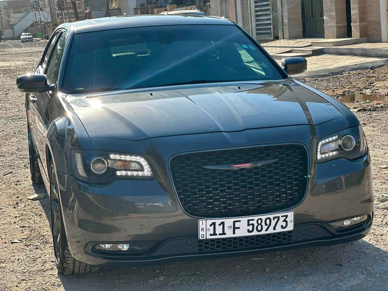 اوباما كلايسلر 2023 فئه 300S دخول جديد ظباط فول فتحتين كشانه تدفئه وتبريد تشغيل عن بعد حساسات فول معروفه مواصفات S صبغ شويه بلچاملغ خلفي وباب مبدل بلادي فقط ضرر امريكا بدون دواخل السياره شرط ماشيه ٤٣ 
مكان سامراء ضرر مرفق مع الصور 
للاستفسار ***********
***********
