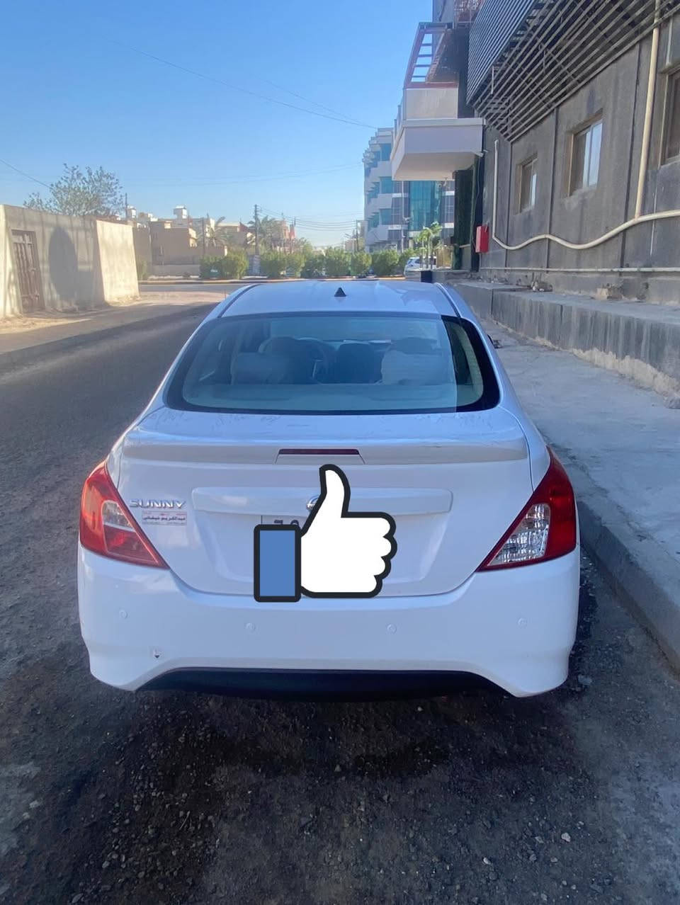 للبيع نيسان سني هندي 21 بأسم شركه سنويه توها انتهت  مكفوله بيها طخه خفيفه مامصلحه الباقي كفاله مكينه گير تبريد حداده كلها جاهزه تخم تاير مكاني البصره السعر 98 بيها مجال بسيط  اي استفسار موجود واتساب 👇🏿***********👉🏿
