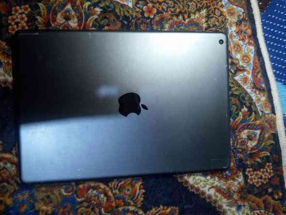 سلام عليكم
ايباد 9 
للبيع 
ذاكره 64
العنوان ناصريه مركز 
السعر 300 
وبيها مجال بسيط حك الجيه 
اي ستفسار تصال على الرقم 
***********
