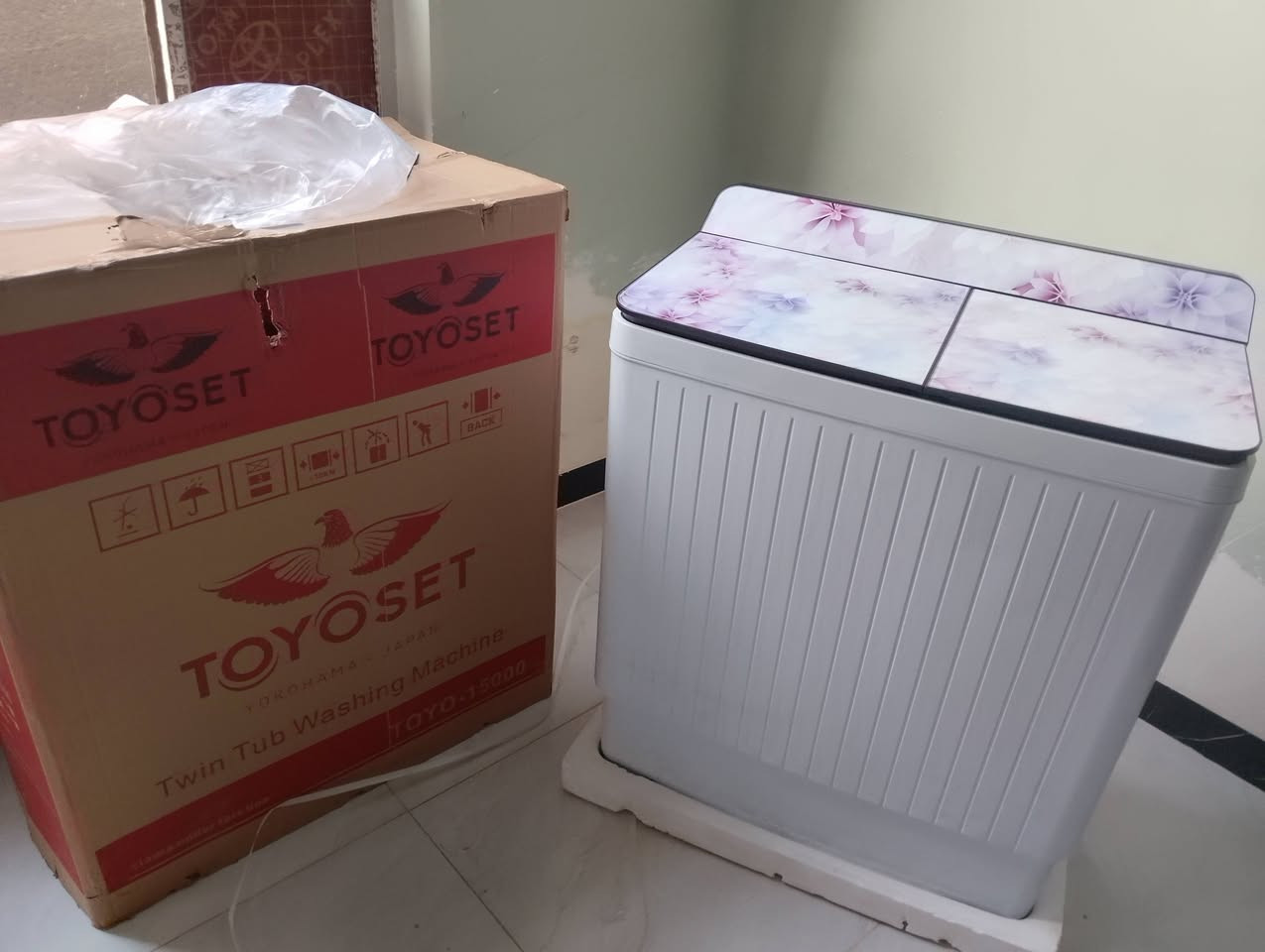 سلام عليكم ورحمه الله وبركاته غساله جديدة ما مستخدمة ولا مرة بعده ب الكارتونه الوزن الصافي/الوزن الإجمالي: 20.5 kg/22.5 kg
المكان بغداد الرصافة الثانية. حي النصر قرب مجمع شاكر أو الأمل الطبي. 

رقم الهاتف *********** + تواصل واتساب 

السعر: 175 الف
