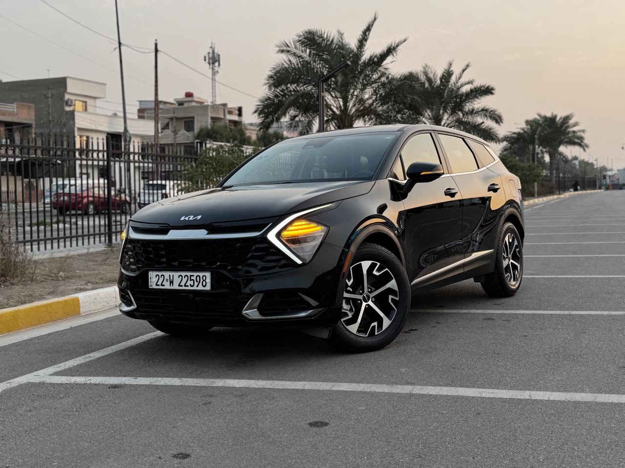 سبورتج 2024 ( بدون ايرباك )
ماشية 7 فقط بوضع الوكالة جديدة جدا 
فول مواصفات عدا الفتحة 

قبل يومين دخلت ترقمت اربيل تحويل باي وقت
محرك كير كهربائيات صدر كلها بلاد و100% 

حادث جدا بسيط وسطحي جزء من الجاملغ وجزء من البنيد بدون اي دواخل شواصي لغود راديترات كلهن بوضع الشركة حتى البدنة مكفولة وجميع الايرباكات سليمة 
بدون رصعات بدون شخوط بدون تعديل بارد 

كشنات جلد - شاشة كبيرة ديجتال متصل - رادارت 360 (امامي خلفي جانبي) - تشغيل عن بعد - نقاط عمياء - شاحن وايرلس لاسلكي  - تحديد مسار - تدفئة كشنات   - كشن كهرباء - بصمة تشغيل وابواب - دخول ذكي  - شواحن tpc بالكشنات الخلفيه -  اوتو هولد - حساسات - اوتو ستوب - ثلاث انظمة قيادة - قيادة ذاتيه  - مثبت سرعة - توقف ذاتي امامي خلفي  (مانع التصادم ) - اشاير بالمري -   وبعد بيها هووواي مواصفات 

السيارة جديدة بمعنى الكلمة وبالواقع بعد احلى 
جاهزة بدون نقص وترايها مال زيرو  
 وكل التفاصيل مذكورة بالكامل 
مكانها بغداد 

‏‎السعر 207 وبيها مجال بسيط

‏‎للأستفسار هذا رقمي 
***********
