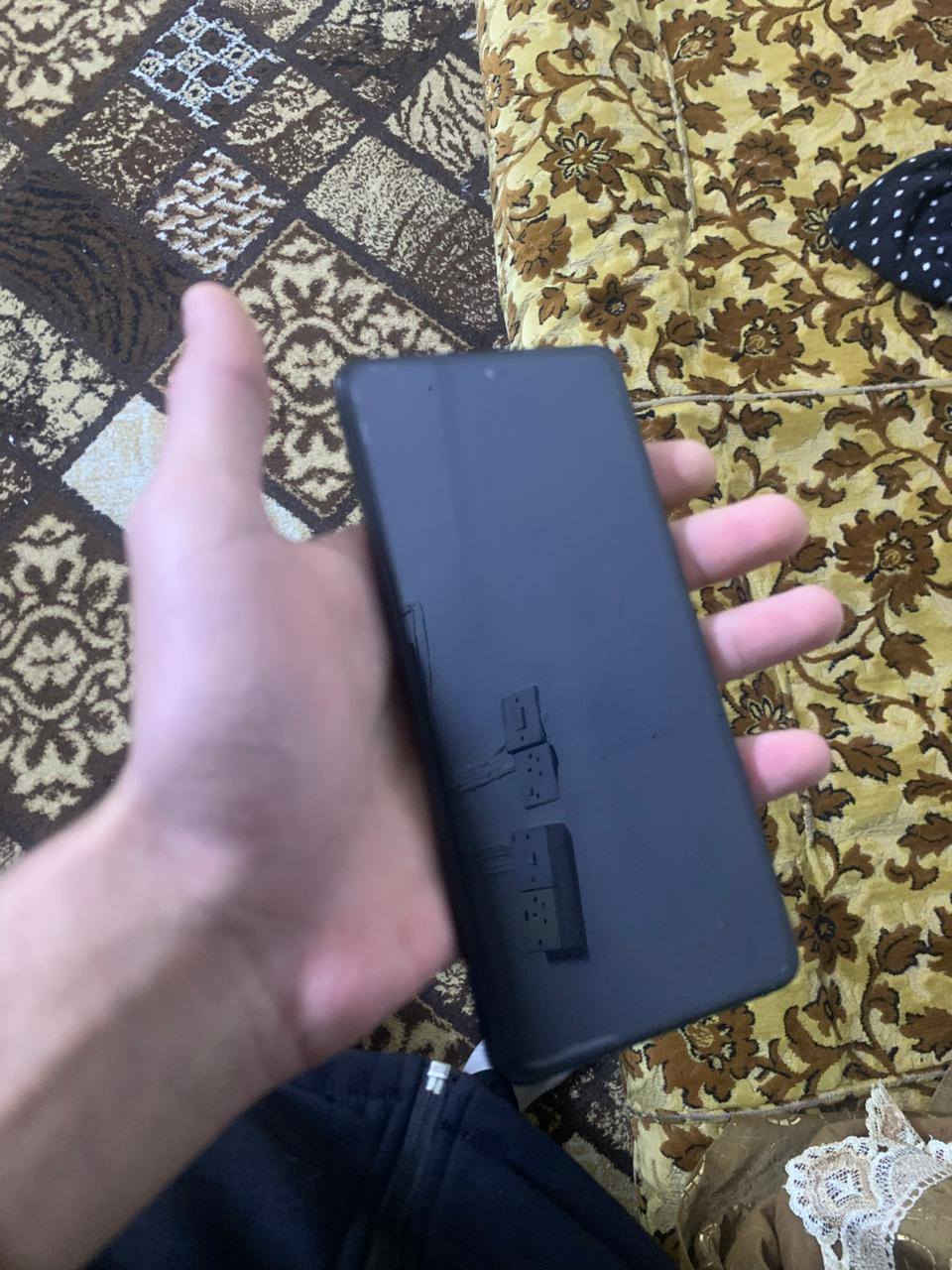 poco x5 pro 5g
cd 256

Ram 16

كامره 108 

دبل سبيكر ستريو

كارتون ويا وكفرات

سعر 200 وبي مجال قليل تواصل خاص او ***********
