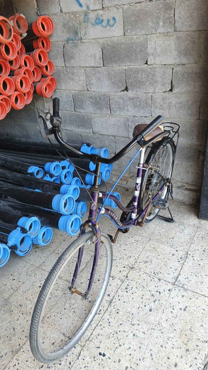 للبيع بسعر 75 وبي مجال بسيط 
عبد الحليم 26 لون بنفسجي مميز نضافه حلوه 
تايات وجوابه جدد بريكات شغاله وكير شغال 
الله وكيل لوز بكامل غراصه 
موصل الأيمن موصل الجديده


**إذا كنت صاحب هذا الإعلان وتريد حذفه لأي سبب، رجاءا أرسل رسالة إلى الدعم الفني**