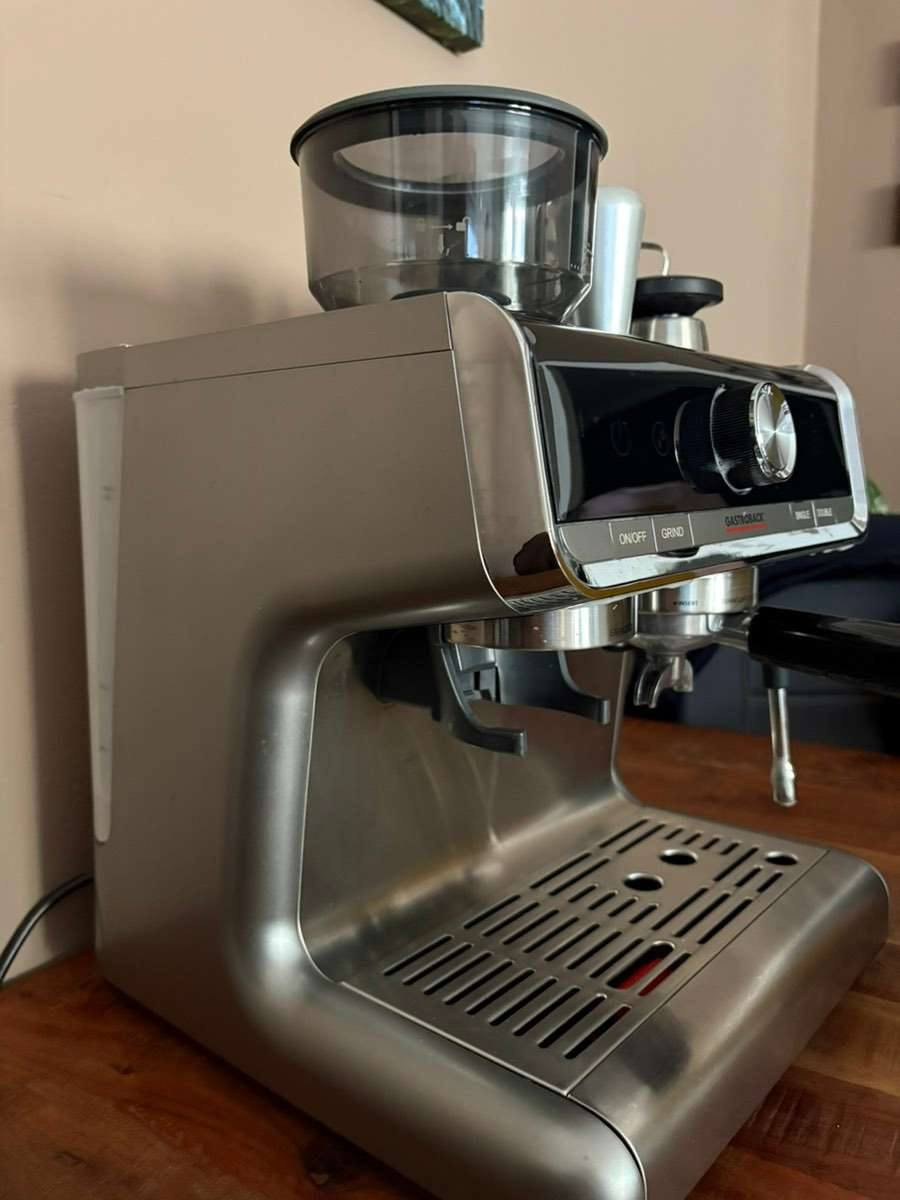 للبيع جهاز كاسروباك، شبه جديد (استعمال بسيط جداً)، كامل مكمل ويا كل ملحقاته وبال كارتون ماله. الجهاز كلش نظيف ومضمون.🇩🇪


**إذا كنت صاحب هذا الإعلان وتريد حذفه لأي سبب، رجاءا أرسل رسالة إلى الدعم الفني**