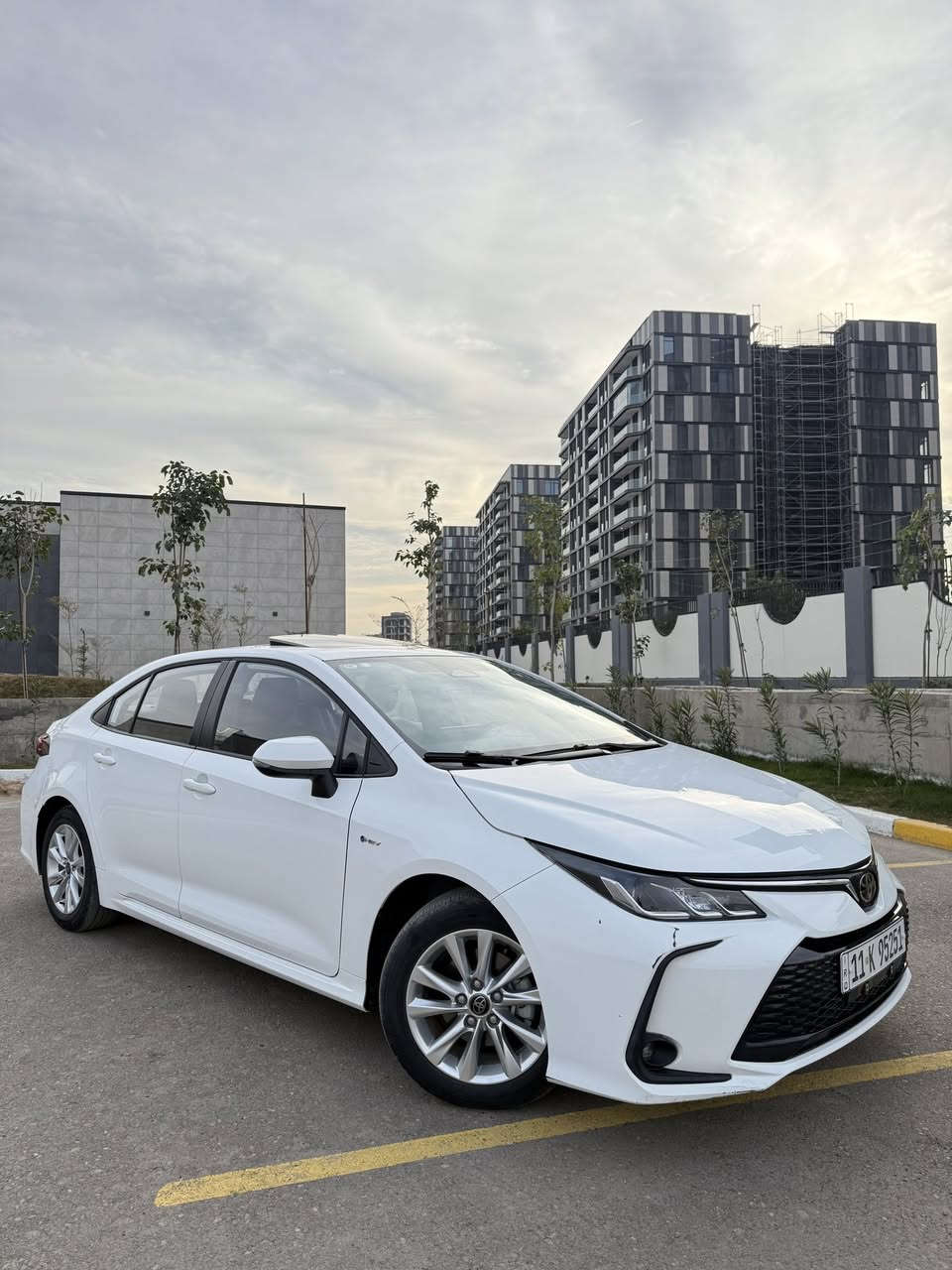 كورلا هايبرد 2025 
شكل الخليجي ( كفالة عامة )
كفالة من البارد و الصبغ 
ماشية 12 الف 
مواصفات السيارة
سلايد رووف 
رادار
 بصمه
دشبول ديجيتال 
كشنات جلد 
كاميرا دوارة  
تبريد شاشة
قطعتين تبريد
هاند بريك كهرباء 
نظام مانع الانزلاق 
اوتو هولد Auto Hold 
اشارة في المرايا الجانبية
السعر : 158
العنوان : بغداد . الكاظمية 
للأستفسار :#***********
